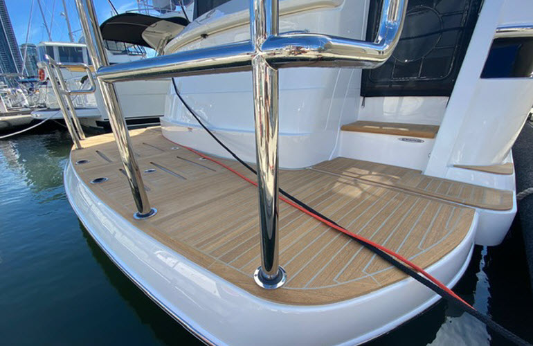 Marine Detailing Stainless and Aluminium - The Boat Butler 0401 209 514